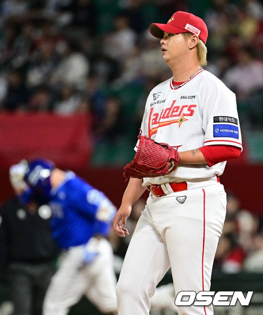 [사진]김민, ‘믿을 수 없는 현실’