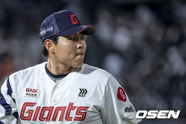 ‘ERA 2.91’ 후반기 에이스가 쓰러졌다…하지만 박진 영웅투로 위기 극복, 롯데 8월 4위로 마감 [오!쎈 부산]