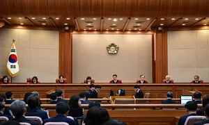 민주주의 저력 확인했지만…아직 갈 길 먼 ‘내란 단죄’ [2025 국내 10대 뉴스]
