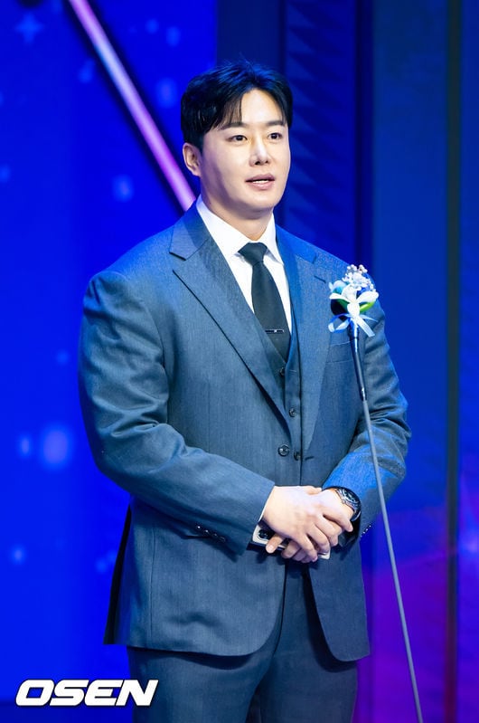 [사진]올해의 스트리머 소감 말하는 마예준