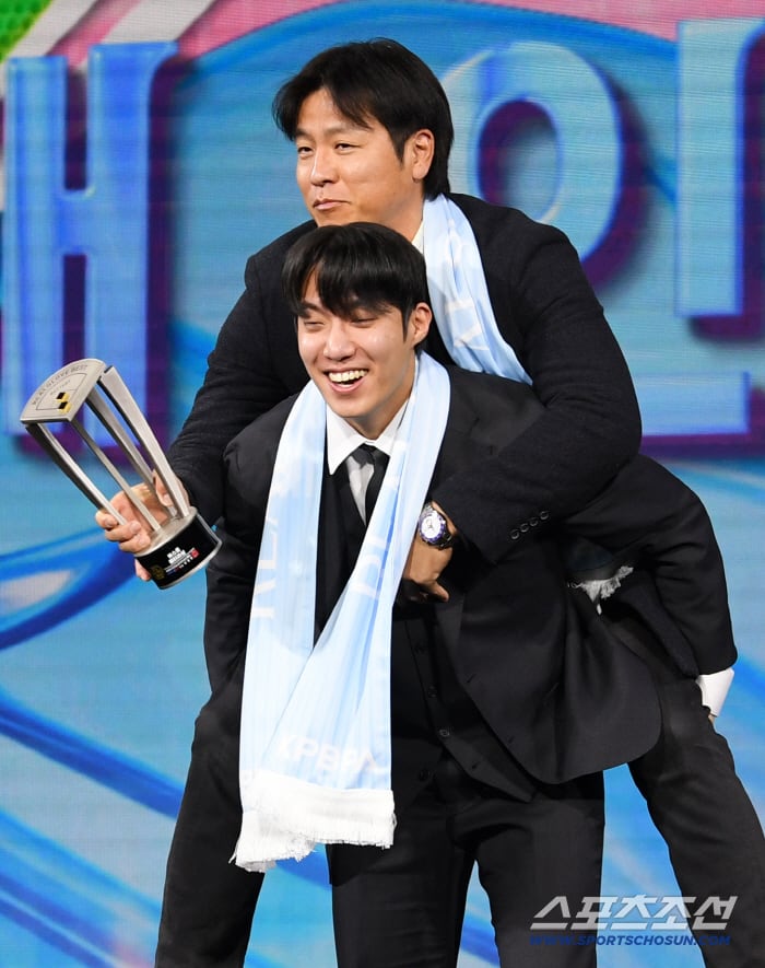 ‘단 두 팀 뿐…’ 전원 잔류, ‘불펜 보강’ 예상 깬 스토브리그 파격행보, 삼성은 내부단속에 왜 이토록 진심이었을까