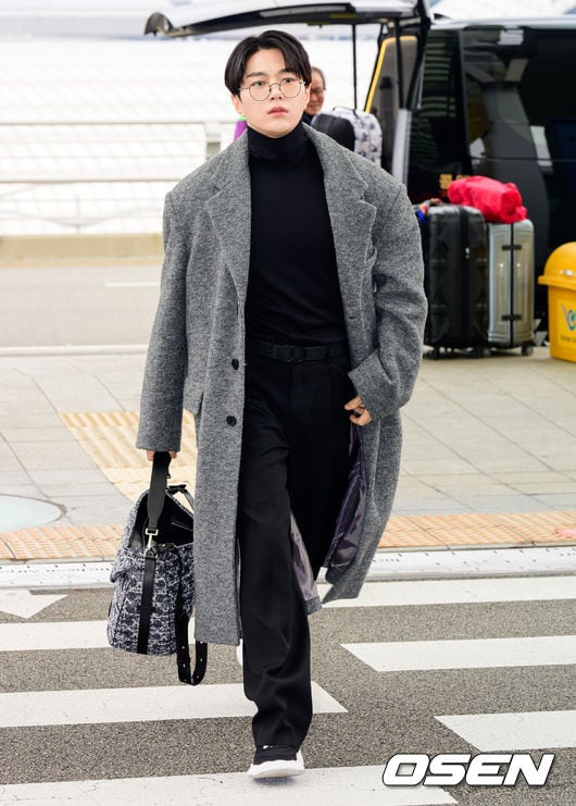[사진]김명수(엘), 중국 팬미팅 떠나요