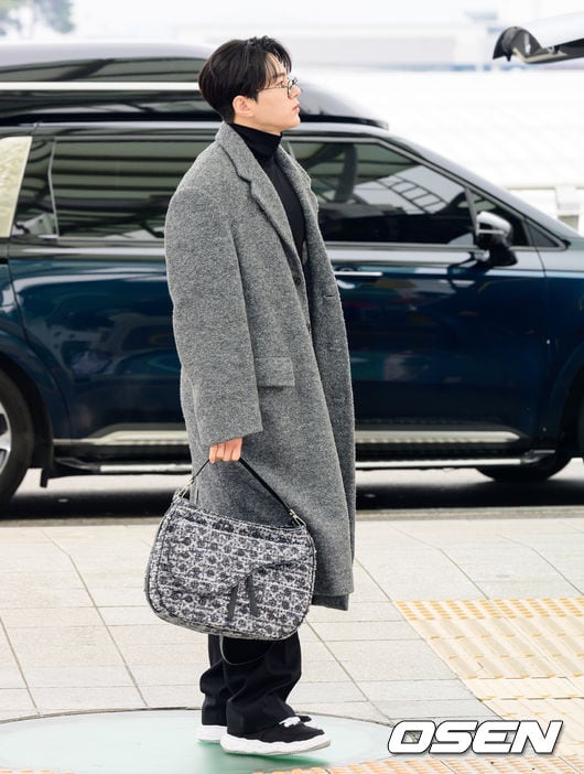 [사진]김명수(엘), 감각적인 출국길 패션