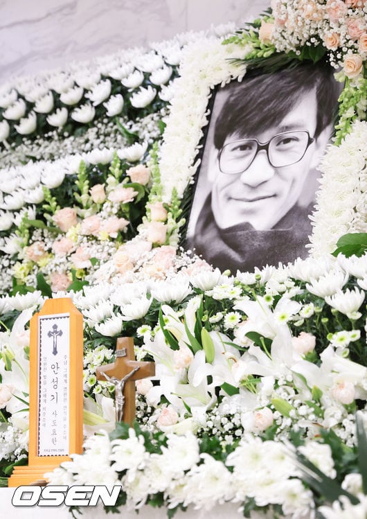 [사진]’국민 배우’ 안성기 별세…향년 74세
