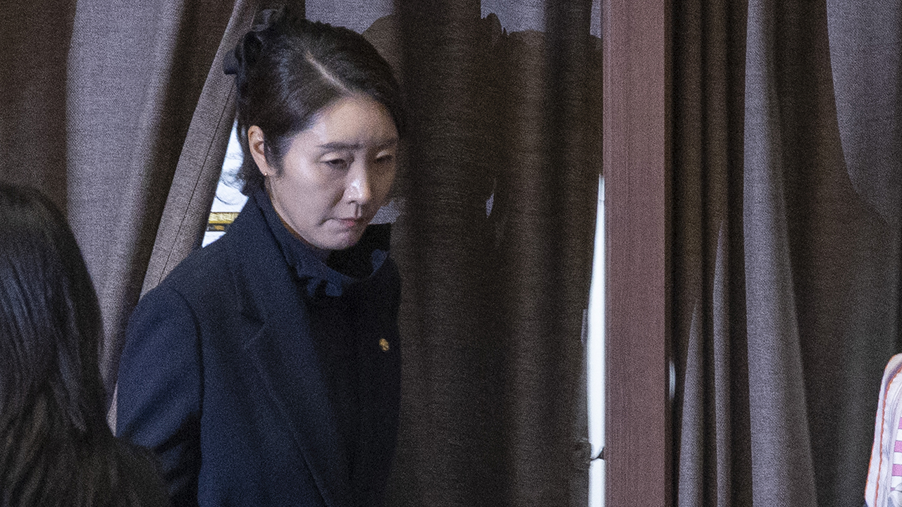 ‘1억 공천헌금’ 혐의 강선우 의원 체포동의안 가결