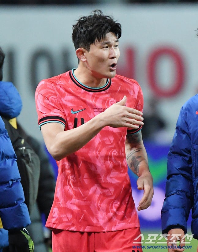 “韓 축구 ’21호’ 프리미어리거 나오나!” ‘괴물수비수’ 김민재 첼시 러브콜…이적료 3000만 유로 ‘조정 가능성’